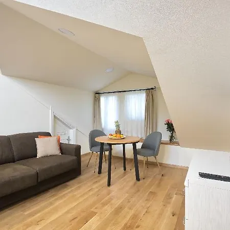Ivan Hotel 3*